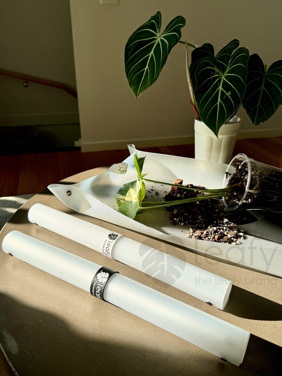 Leafy™ Potting Mat - Leaf of Faith SA