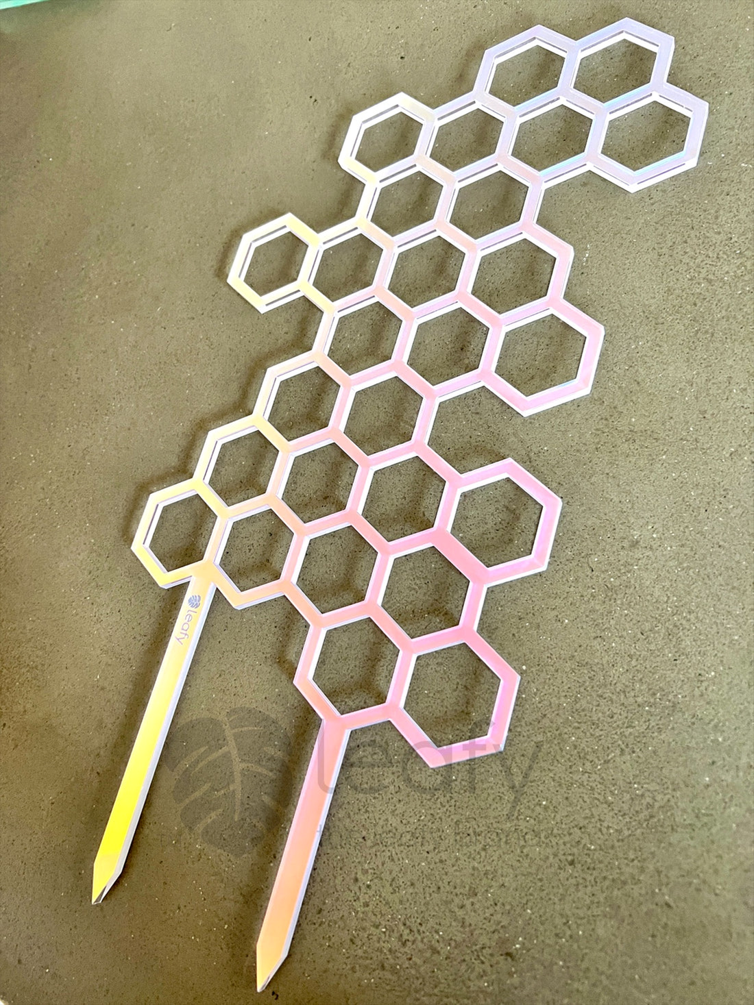 leafy™ Honeycomb Trellis - Leaf of Faith SA